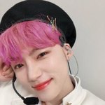 셀카 잘 찍는 남돌 탑<b>쓰리</b>