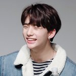 [모두드루와] 스키즈 <b>현진</b> 웃는거좀봐