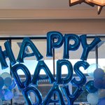 아버지 날도 그냥 지나가지않는 카일리 제너