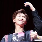 김남준이랑 결혼하고 싶다 <b>야발</b>
