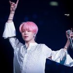 <b>맨눈</b>으로 거울봤따가 시력나빠진거 아닐까?