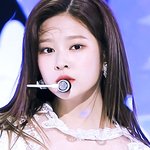 [댓글부탁해] 얘들아 너네 인생 화장품 추천해 주라