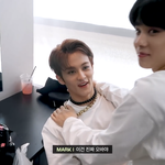 [NCT] 정우 마크 진짜좋아<b>하네</b>