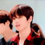 다들 왕가슴<b>보이</b>한테 관심을 보이니까