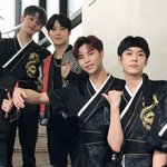 야 <b>일리</b>칠단체사진