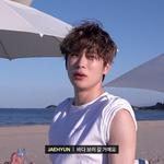 [NCT] <b>어떠</b>케 이렇게 생겼지?