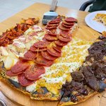 이런 피자 <b>토핑</b>은 처음봐요.. 한판 클리어