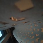 아 __ <b>커튼</b>에 갇혔어 못나가겠다
