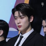 <b>재현</b>
