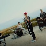 최근에 봤던 뮤비 중에 제일 색감 예쁨