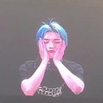 [NCT] ㅅㄷ <b>졸업사진</b> 찍을 때 덕질 티내는거 말야