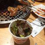 나 항상 고기집 갈때마다 사이다에 <b>상추</b> 얹어서 마심