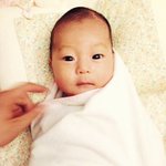 젊은 아이 엄마