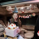 생일맞은 막내와 사랑이 넘치는 소녀시대