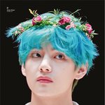 화려한 <b>조명</b>이 감싸준 듯 한 남돌