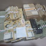 판녀들에게 경고한다. (엄<b>근진</b>)