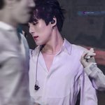 댕햄이지 아 얘네왜이랴 진짜 <b>유기</b>햔을 왼으로 먹는건 말이 안돼 아니야...