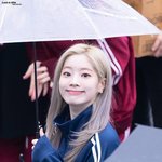 여<b>돌중</b>에는 비주얼 다 좋은 그룹 누구있음..?