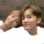 인준이랑 <b>민형</b>이랑 같이있는거보니카
