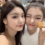 [19] +) <b>놀러</b> 갈 때 이런 애들 어케 생각함