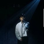 [모두드루와] 이창섭 군대갈때 따라간다던 남팬 근황 ㅋㅋㅋㅋ