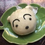 흰둥이 <b>찐빵</b>을 만들어 봄