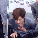 [인피니트] 김묭 <b>모니터</b>하는거ㅋㅋㅋ