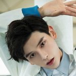 [댓글부탁해] 근데 야오치 얼굴만보면 우리나라 남돌 다 <b>압살</b>하는듯