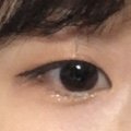 나 <b>아이라인</b> 봐줄 사람