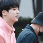 [드루와] 17년 방탄  진 뮤뱅출근길인데 조카 웃겨