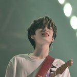 야 나 진짜 얘 보고 설레서 <b>뒤질</b>뻔함......;;;;;;;