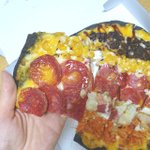 <b>토핑</b>이 특이하네요~~ 아이들도 좋아하는 맛있는 피자 추천해요!