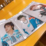 [NCT] 얘드라 우리 오프라인에 굿즈 풀렸어??