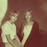 <b>재현</b> 로제 만난적있어? 이거뭐야