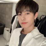 황인준 <b>흑발</b> 또 해줬으면 좋겠다..