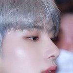잘생김과 예쁨은 <b>종이</b> 한장 차이라더니...