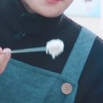 <b>정재현</b> 밥먹는거 조카 신기하다