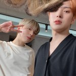 [욜<b>키</b>] <b>이</b> 사진은 3명이 있습니다