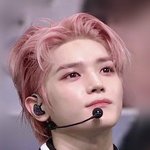 [NCT] 팬들 보는 <b>용이</b>