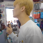 [NCT] 근데진짜<b>첨보</b>는직원한테물어본겨?