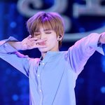가슴이 <b>웅장</b>해진다.....