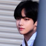 뷔 이사진 <b>개오</b>진다