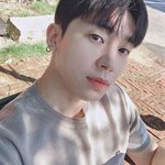 [드루와] 근데 ㄹㅇ 창조 <b>박서준</b>이랑 존.나 닮지 않았냐