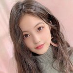 <b>이</b> 언니 <b>눈</b> 조카 크지 않냐