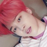 <b>박지민</b> 누워있을때