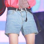 <b>런쥔</b>이 다리봐