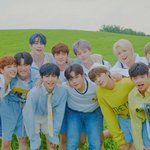 [엑스원] 난 네가 넋 놓아 본 <b>창가</b>