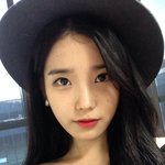아이유 그 <b>바닷가</b>에서