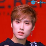 더보이즈 팬들아 왜 얘 얼굴 <b>영업</b> 안해???