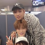 <b>윈윈</b> 재현 해찬